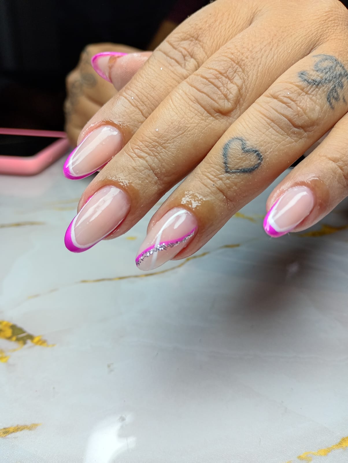 Unhas com Banhos de Gel em São Gonçalo | Karina Spa Unhas com Banhos de Gel em São Gonçalo | Karina Spa